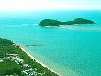 Palm Cove Beach
